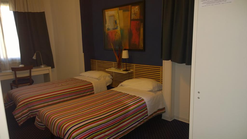 Almi Rooms Рим Номер фото