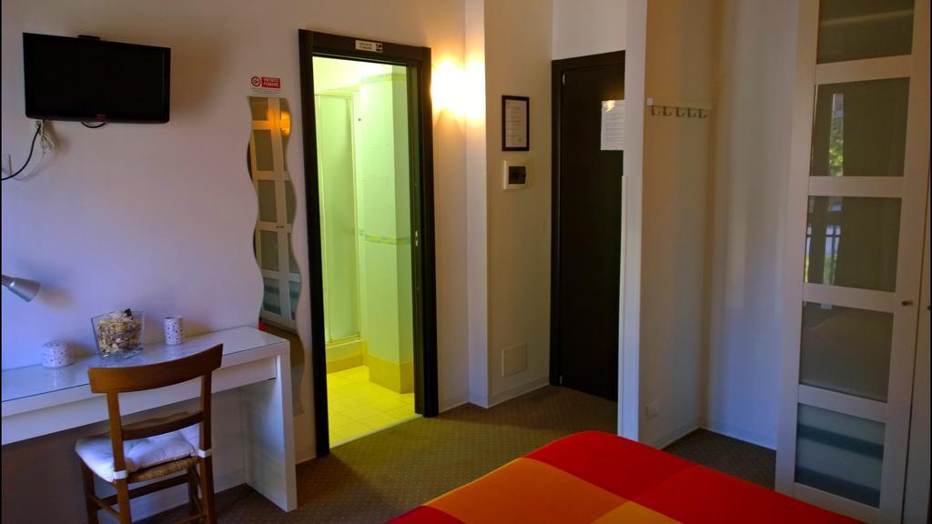 Almi Rooms Рим Экстерьер фото